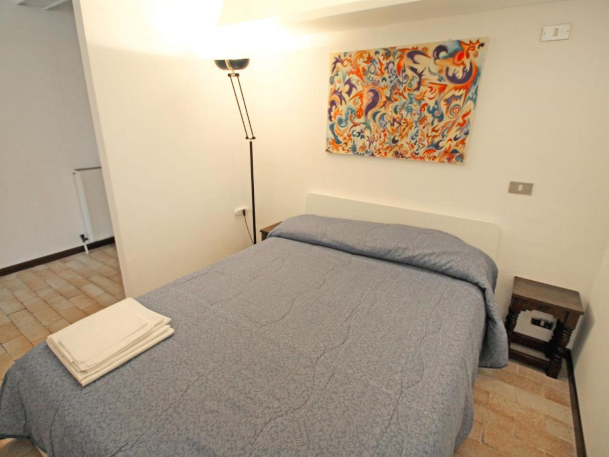Apartment Hermitage-5 By Interhome Porto Valtravaglia Extérieur photo